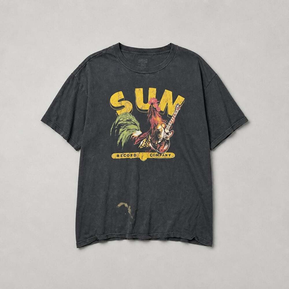 American Classics Sun Record Company Rooster with Electric Guitar Black T-Shirt - Picture 2 of 6